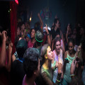 Party musthaves voor het nieuwe seizoen: cowboylaarzen en pumps in de spotlight